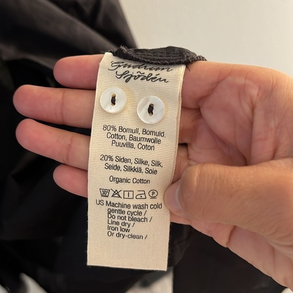 Gudrun Sjoden Gorgeous Black Midi Dress with Floral Embroidery - Picture 5 of 6